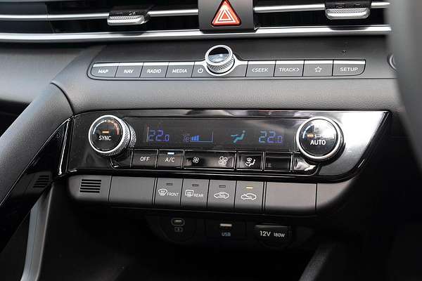 2025 Hyundai i30 Elite Hybrid CN7.V2