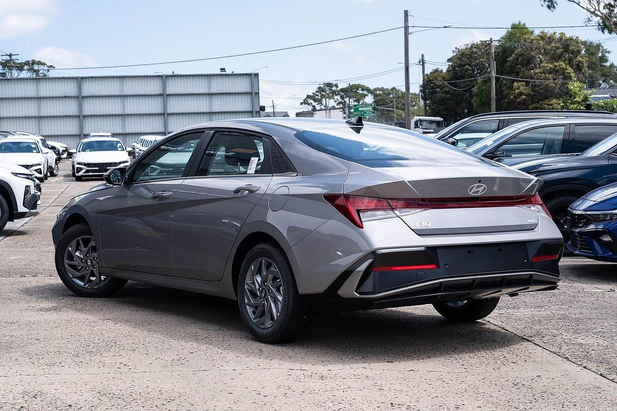 2025 Hyundai i30 Elite Hybrid CN7.V2