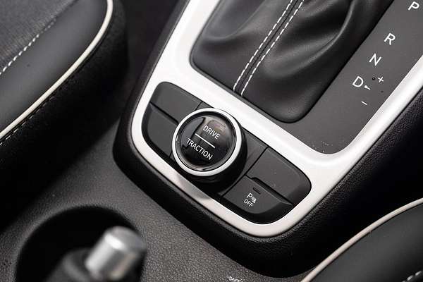 2025 Hyundai Venue Elite QX.V5