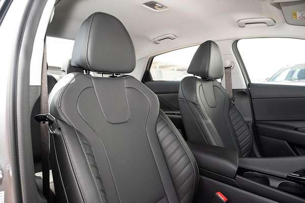 2025 Hyundai i30 Elite Hybrid CN7.V2