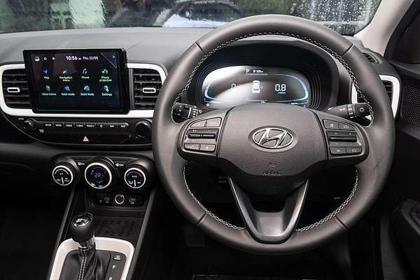 2025 Hyundai Venue Elite QX.V5