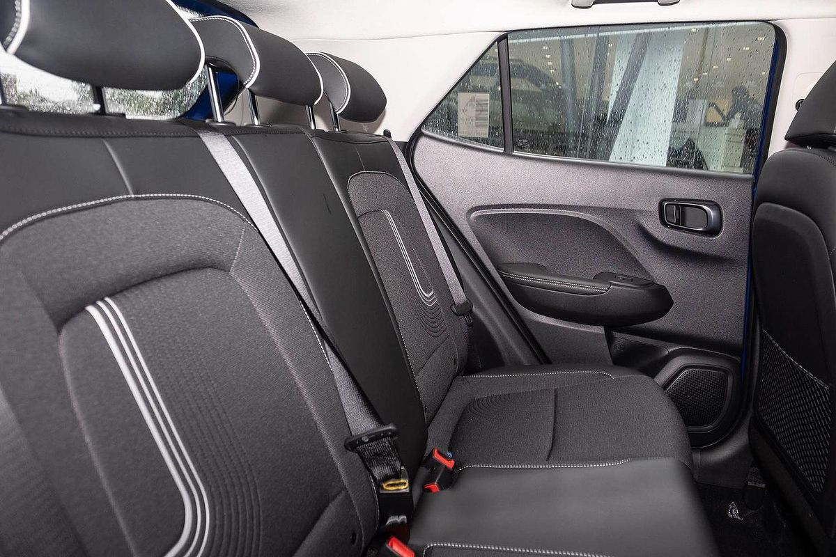 2025 Hyundai Venue Elite QX.V5