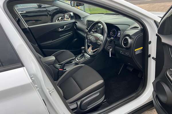 2020 Hyundai Kona Active OS.3