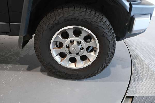 2013 Toyota FJ Cruiser GSJ15R