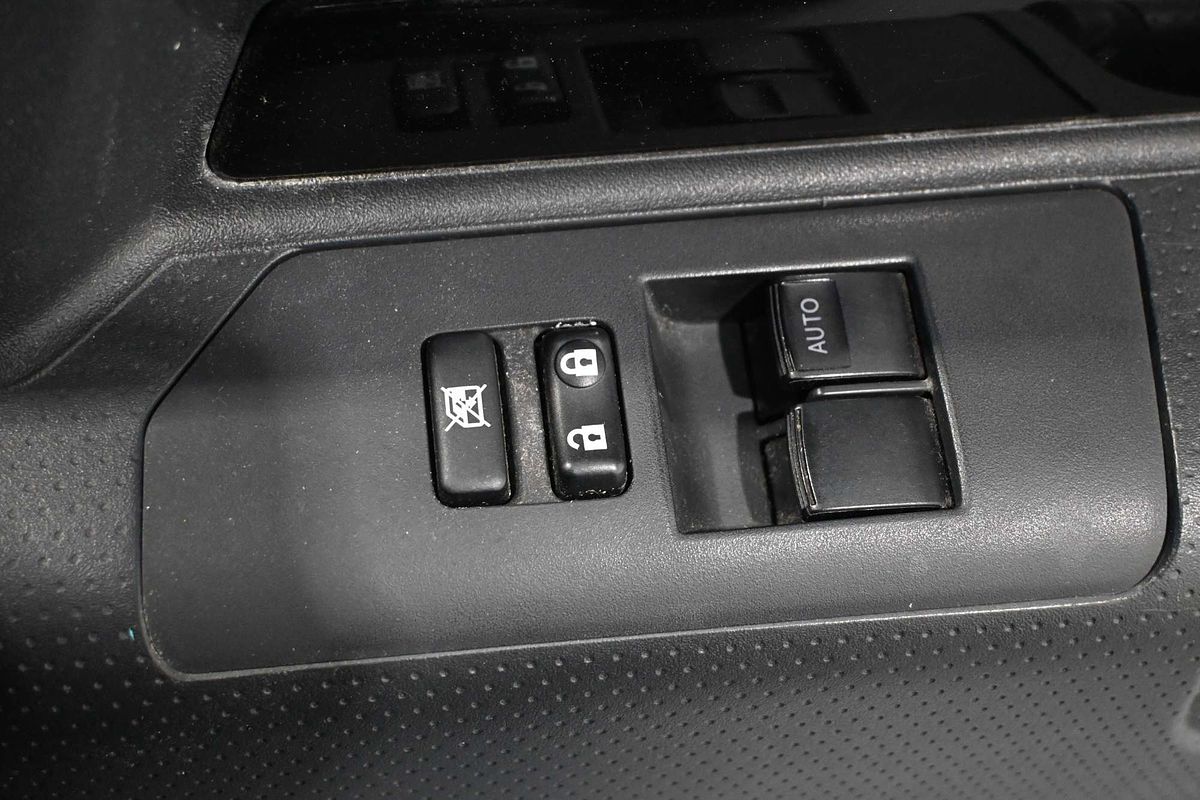 2013 Toyota FJ Cruiser GSJ15R