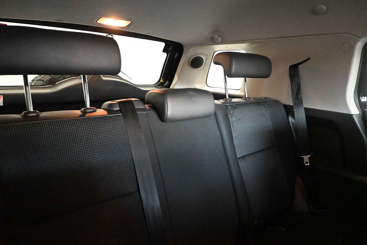 2013 Toyota FJ Cruiser GSJ15R