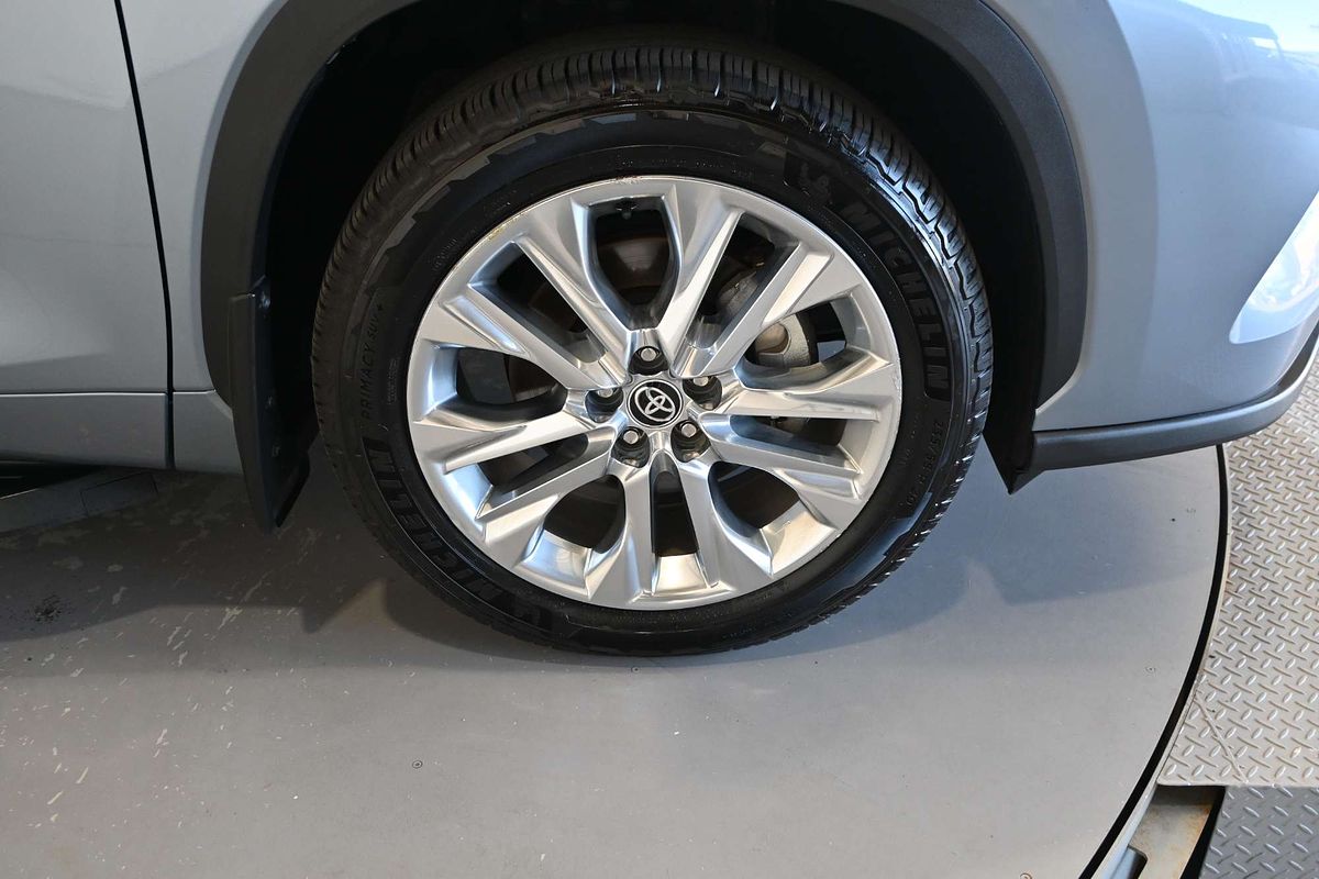 2021 Toyota Kluger Grande AXUH78R