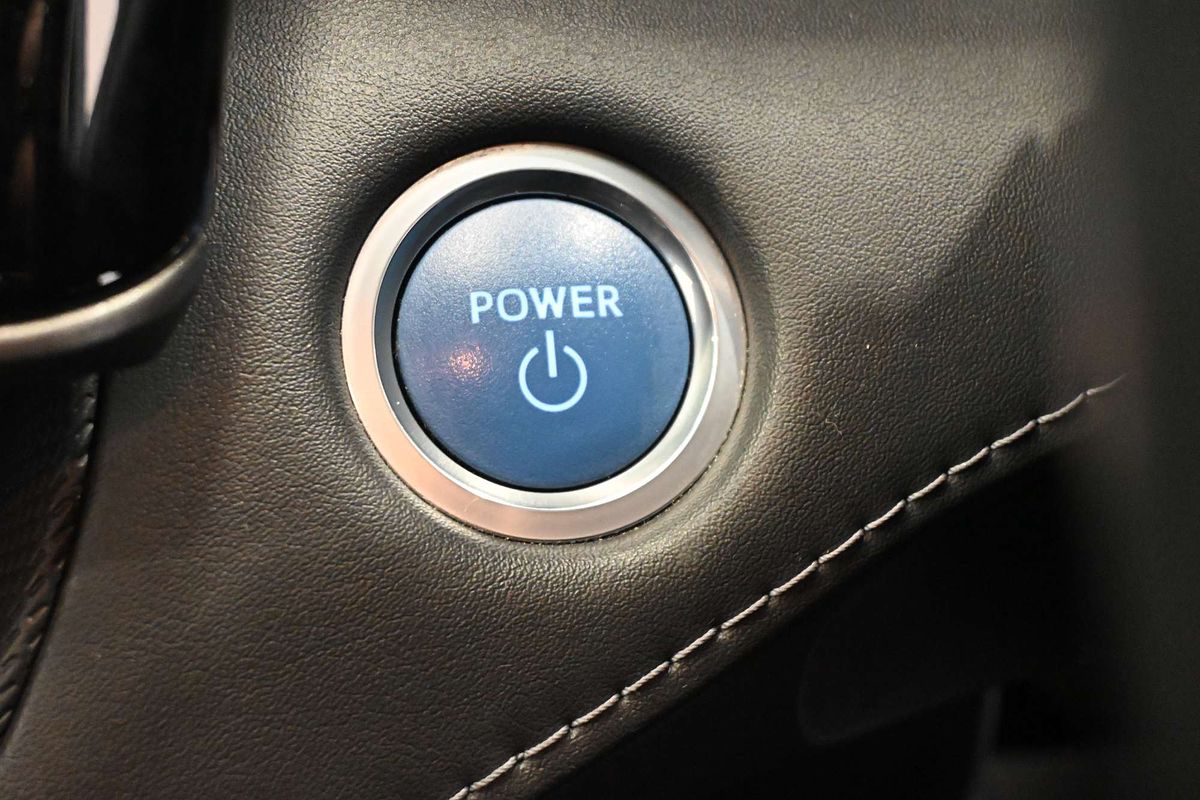 2021 Toyota Kluger Grande AXUH78R