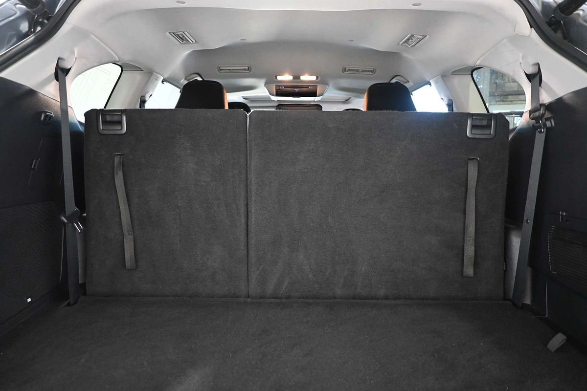 2021 Toyota Kluger Grande AXUH78R