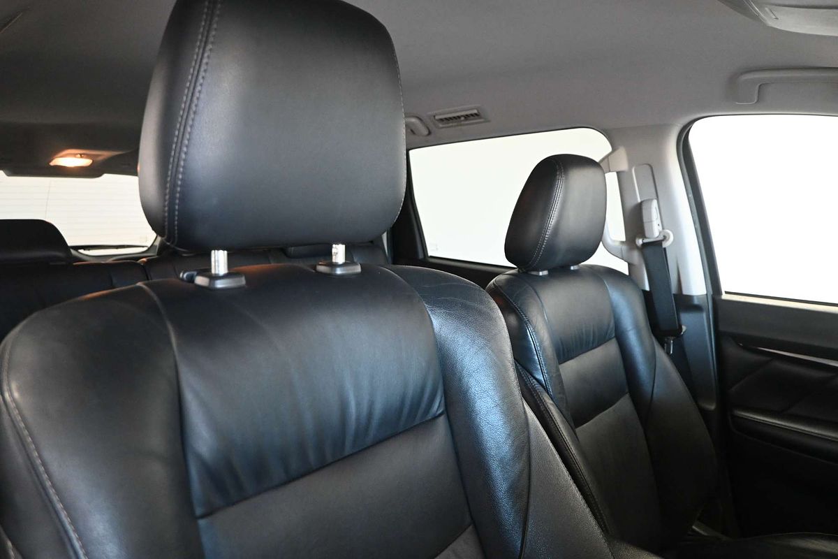 2017 Mitsubishi Pajero Sport