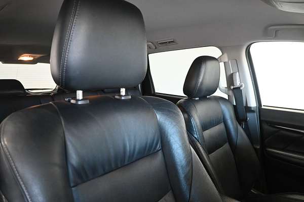 2017 Mitsubishi Pajero Sport