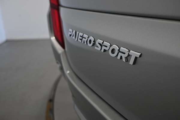 2017 Mitsubishi Pajero Sport