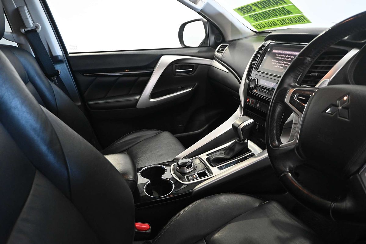 2017 Mitsubishi Pajero Sport