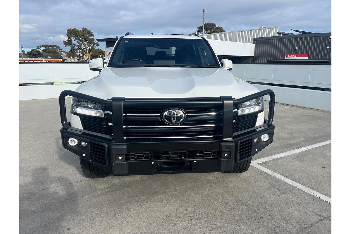 2023 Toyota Landcruiser GXL FJA300R