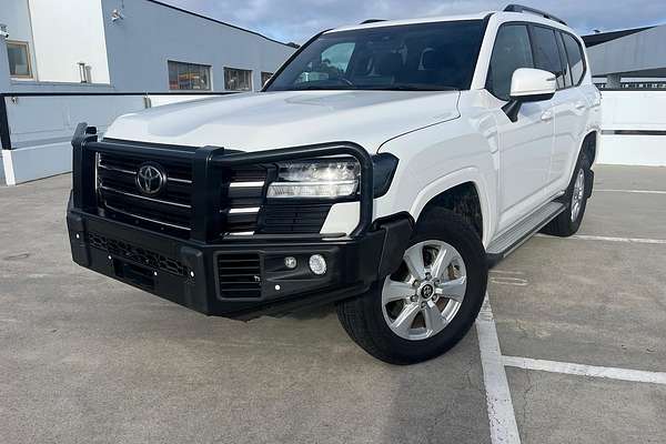 2023 Toyota Landcruiser GXL FJA300R