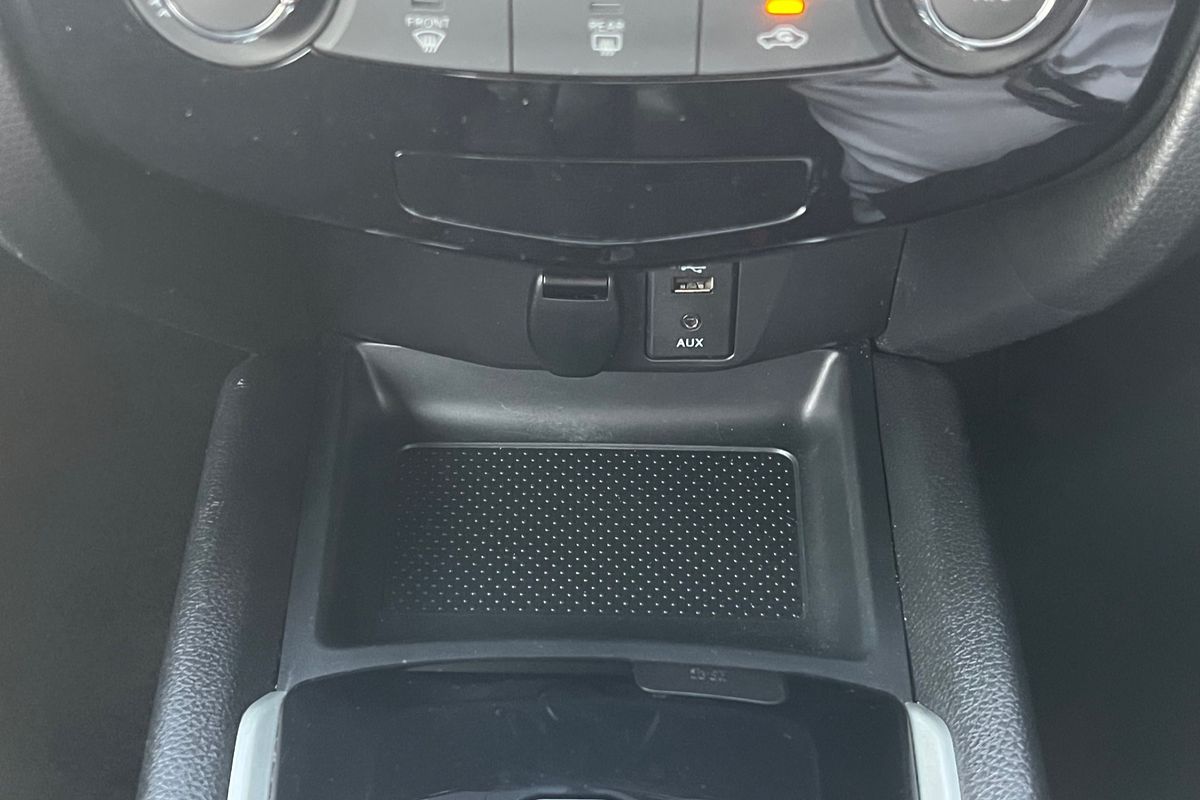 2016 Nissan X-TRAIL ST T32