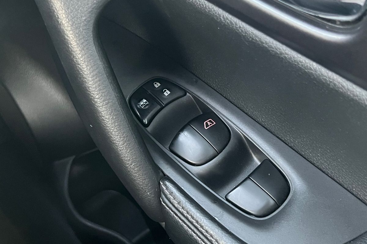 2016 Nissan X-TRAIL ST T32