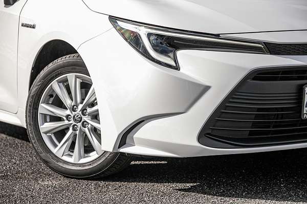 2024 Toyota Corolla Ascent Sport Hybrid ZWE219R