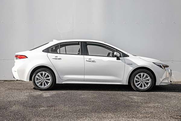 2024 Toyota Corolla Ascent Sport Hybrid ZWE219R