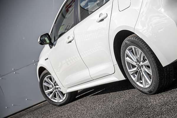 2024 Toyota Corolla Ascent Sport Hybrid ZWE219R