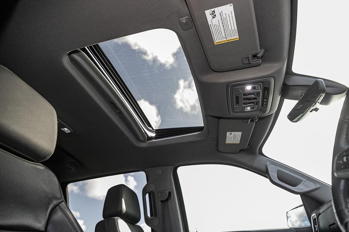2020 Chevrolet Silverado 1500 LTZ Premium Edition T1 4X4