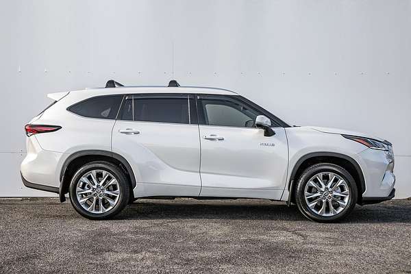 2024 Toyota Kluger Grande AXUH78R