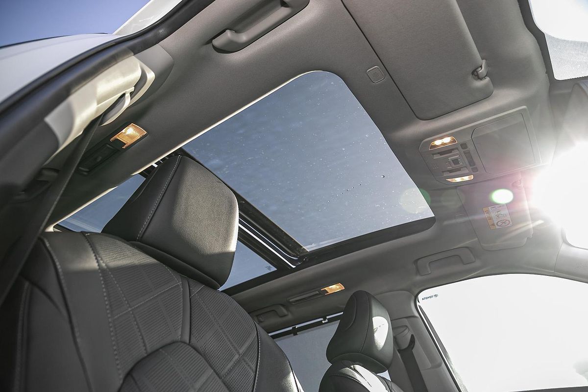 2024 Toyota Kluger Grande AXUH78R