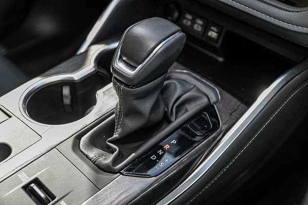 2024 Toyota Kluger Grande AXUH78R