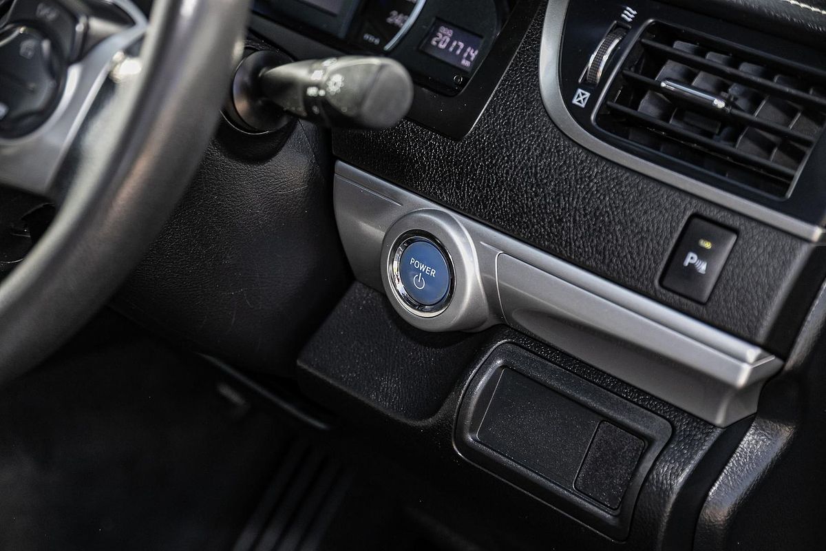 2014 Toyota Camry Hybrid H AVV50R
