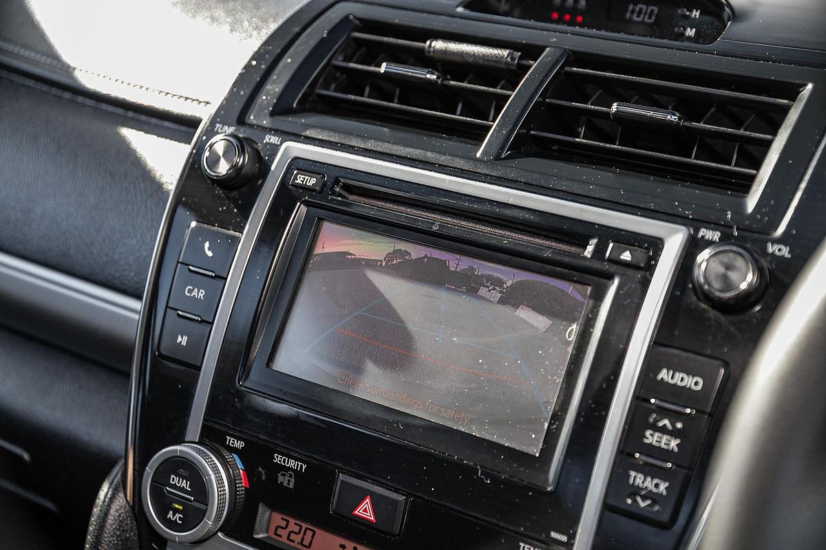 2014 Toyota Camry Hybrid H AVV50R