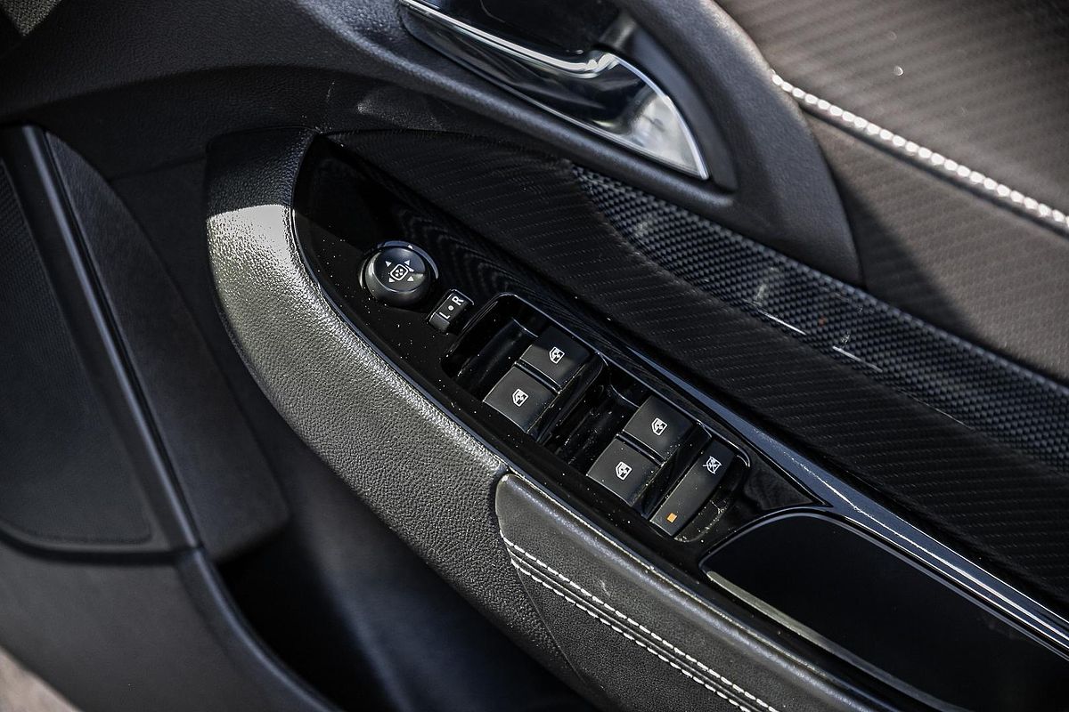 2014 Holden Commodore SV6 VF