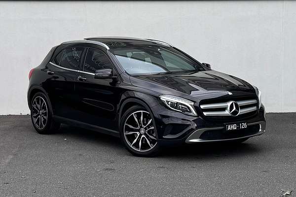 2015 Mercedes-Benz GLA-Class GLA250 X156