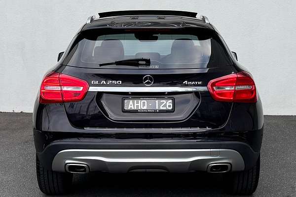 2015 Mercedes-Benz GLA-Class GLA250 X156