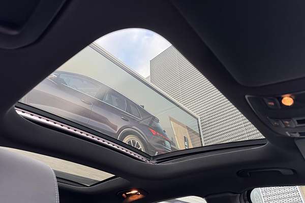 2015 Mercedes-Benz GLA-Class GLA250 X156
