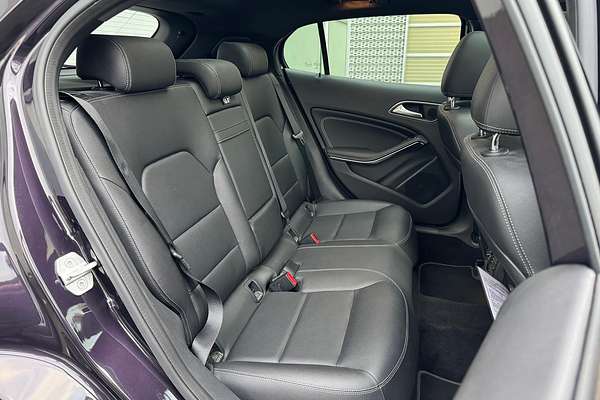 2015 Mercedes-Benz GLA-Class GLA250 X156