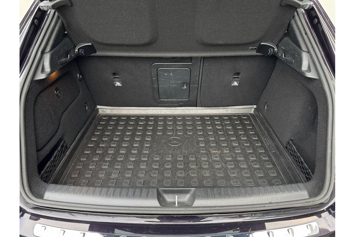 2015 Mercedes-Benz GLA-Class GLA250 X156