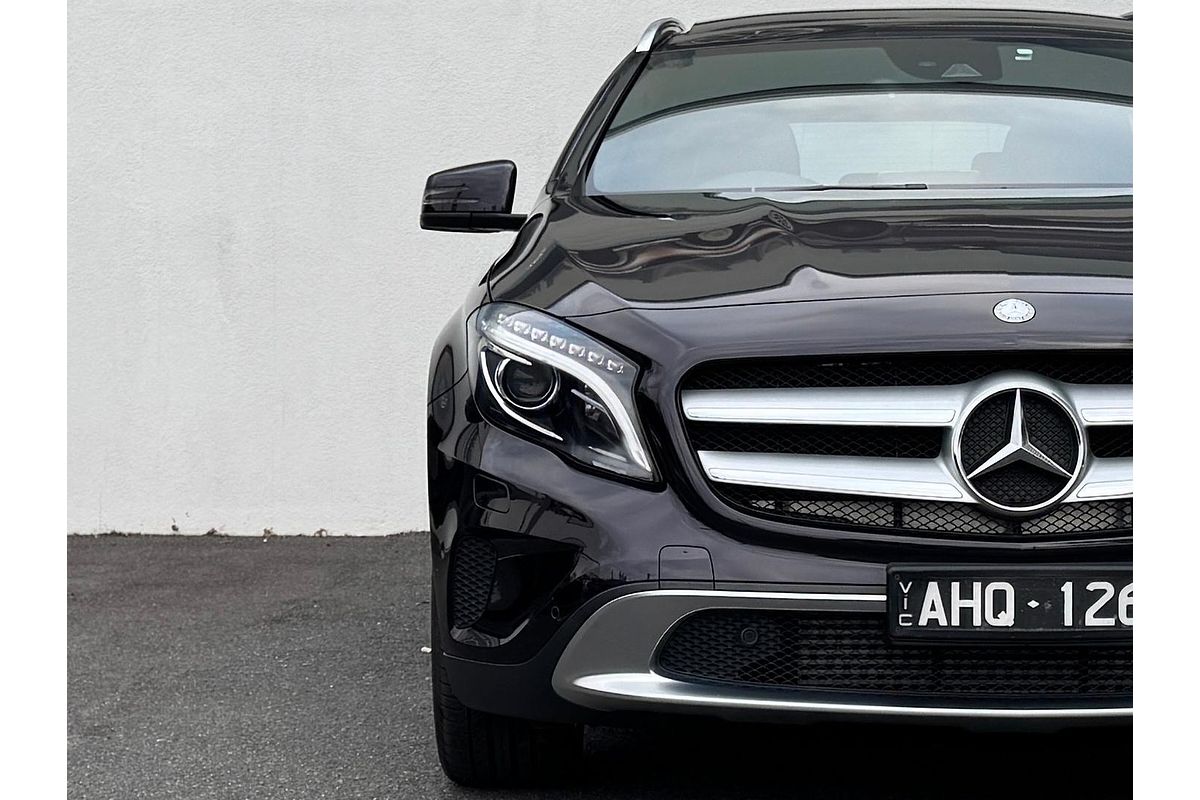 2015 Mercedes-Benz GLA-Class GLA250 X156