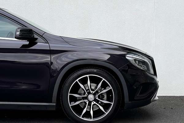 2015 Mercedes-Benz GLA-Class GLA250 X156