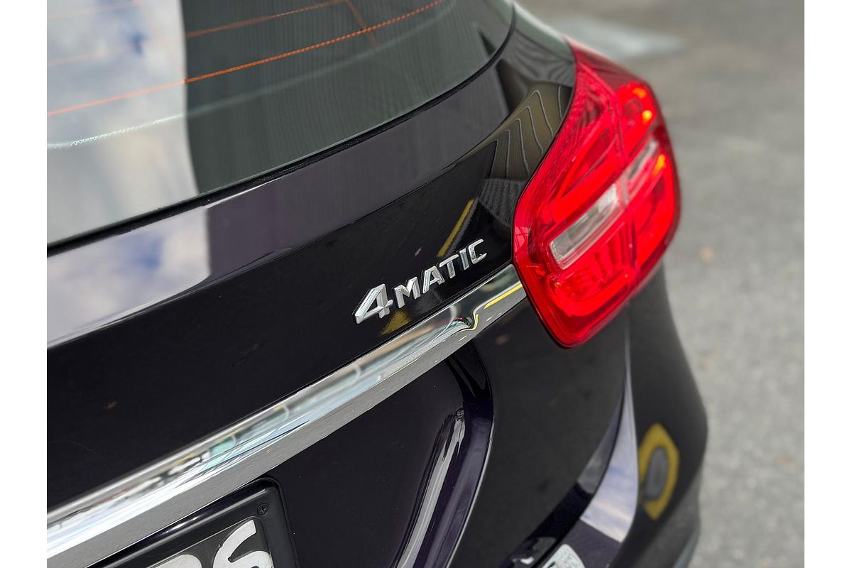 2015 Mercedes-Benz GLA-Class GLA250 X156