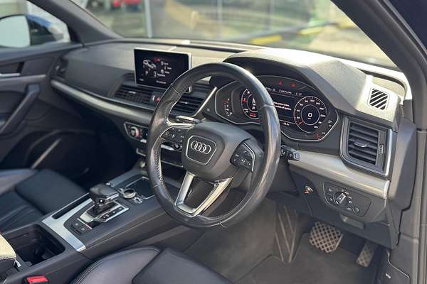 2019 Audi Q5 40 TDI sport FY