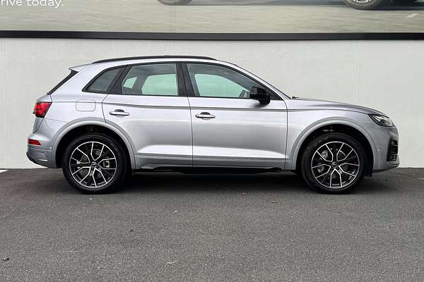 2025 Audi Q5 45 TFSI Sport FY