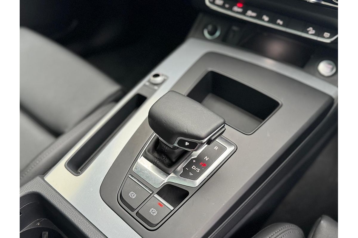 2025 Audi Q5 45 TFSI Sport FY