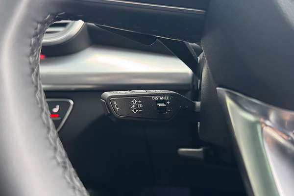 2025 Audi Q5 45 TFSI Sport FY