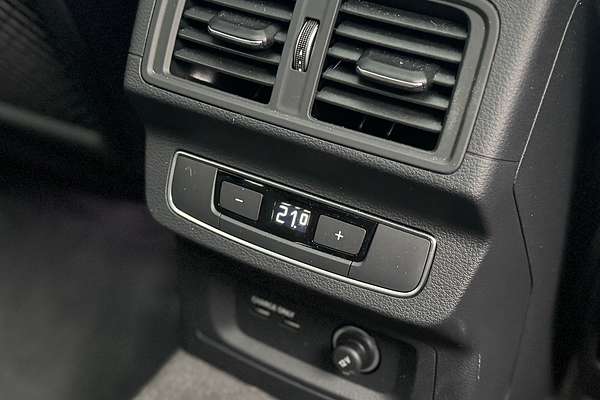 2025 Audi Q5 45 TFSI Sport FY