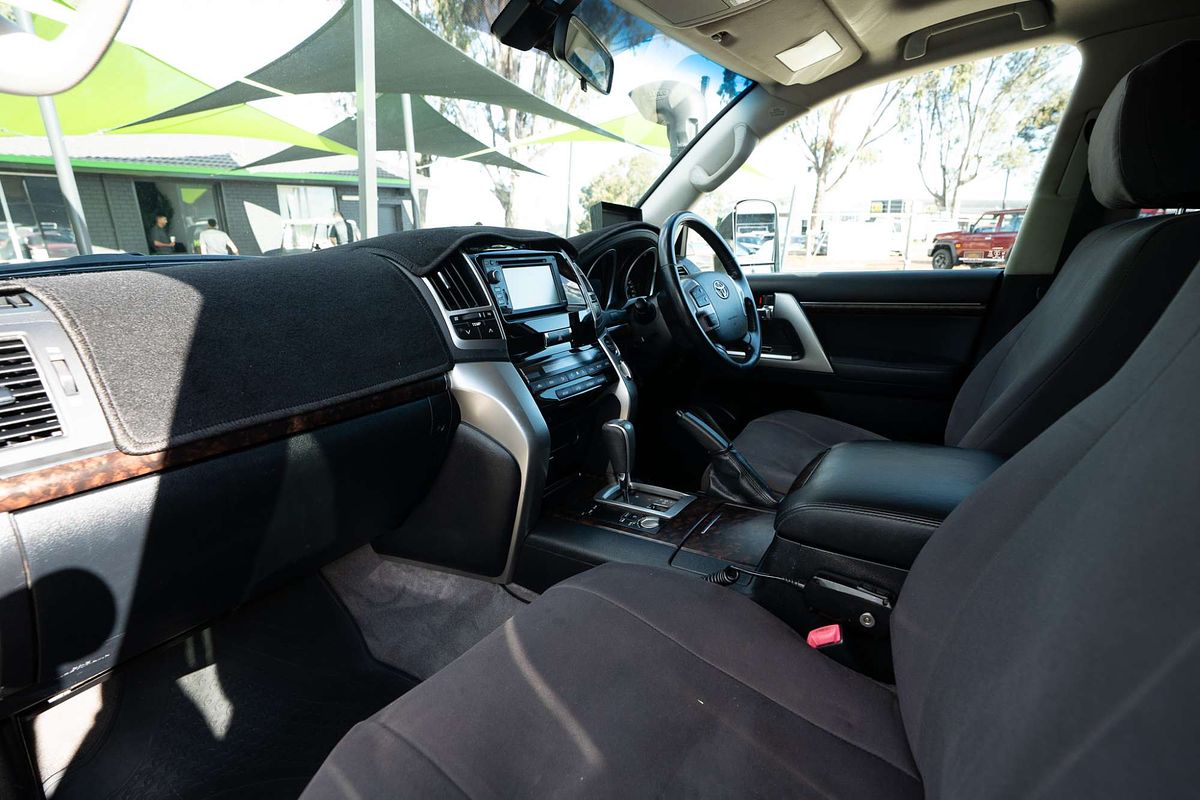 2013 Toyota Landcruiser VX VDJ200R