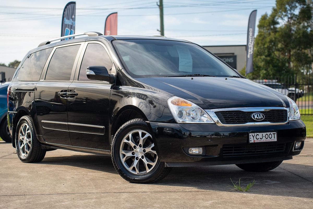 2014 Kia Carnival Platinum YP