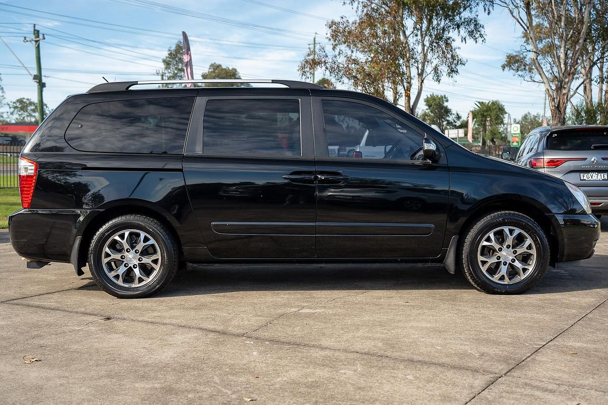 2014 Kia Carnival Platinum YP