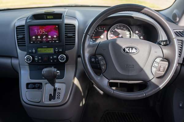 2014 Kia Carnival Platinum YP