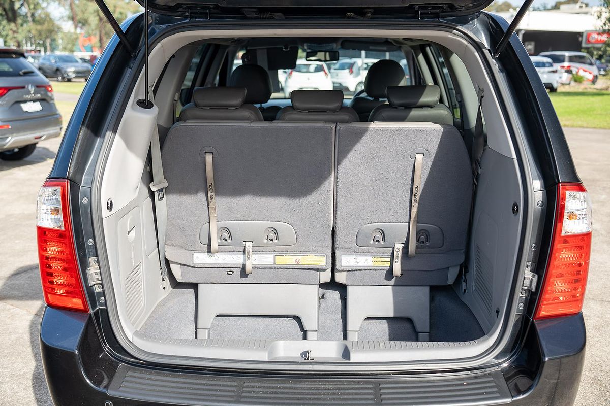 2014 Kia Carnival Platinum YP