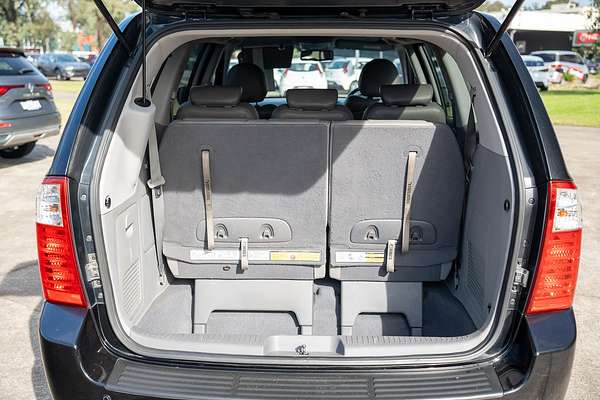 2014 Kia Carnival Platinum YP